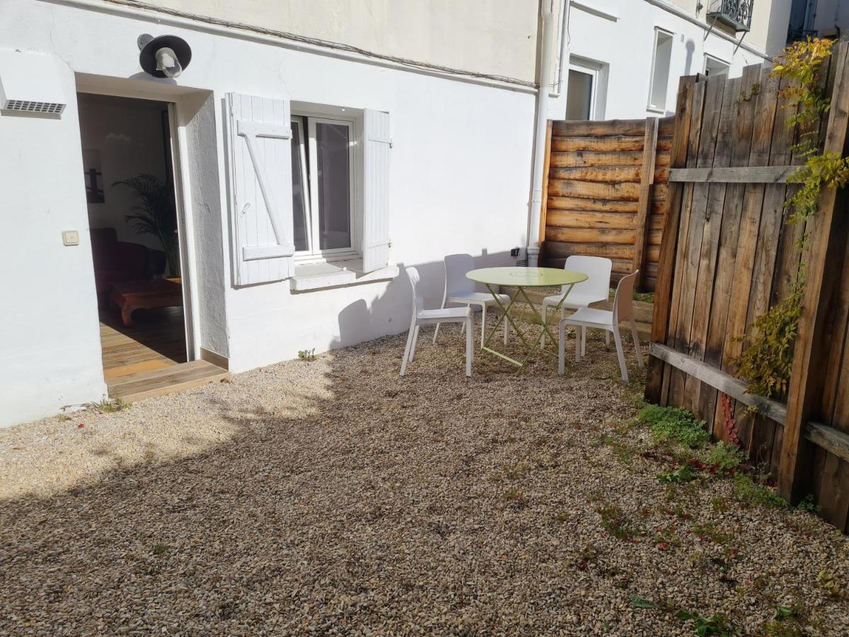 Appartement Calme Et Pratique. Тур Екстер'єр фото